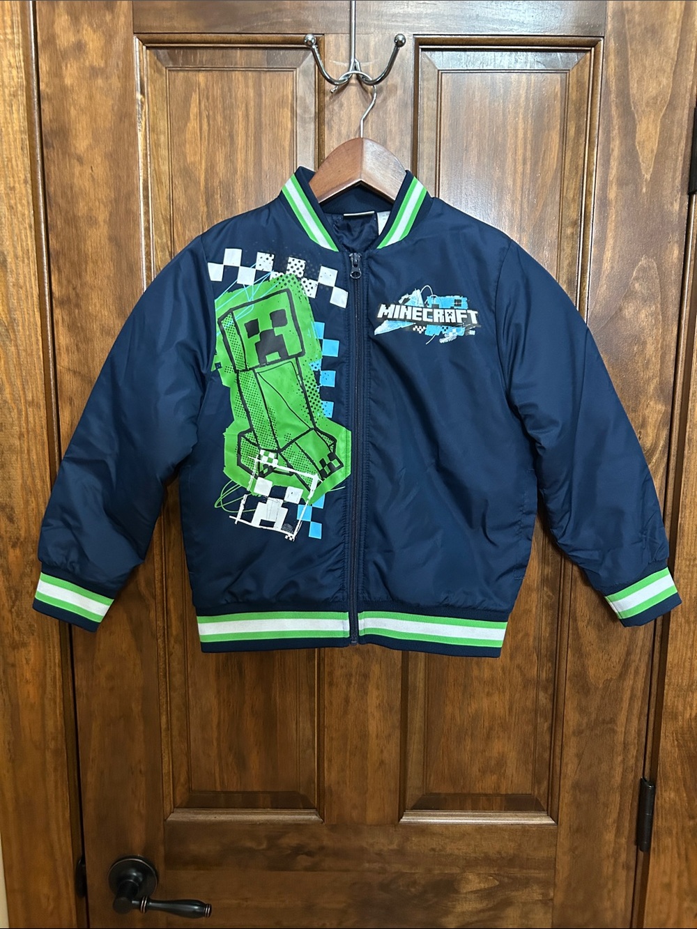 Minecraft Youth Full Zip Graphic Print Jacket Quilted Interior Size 8  (S-18)